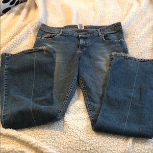 Guess boot cut jeans sz 30 waist